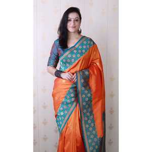 Sari en soie douce orange Banarasi tissé avec des robes de soirée uniques en zari à motif ondulé - Product Image 3