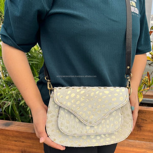 Nouvelle arrivée de cuir de fourrure métallique sac à main sac à bandoulière gitane Boho cuir véritable Vintage fait à la main Style occidental multi-usages sac à bandoulière - Product Image 3