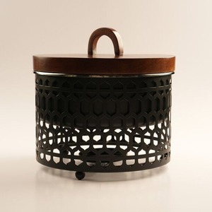 ถาดอุ่นอาหารทรงกลมสแตนเลสสตีลลายเรขาคณิตสีทองหรูหรา พร้อมฝาไม้วอลนัท สำหรับรอมฎอน โรงแรม บุฟเฟ่ต์ - Product Image 2