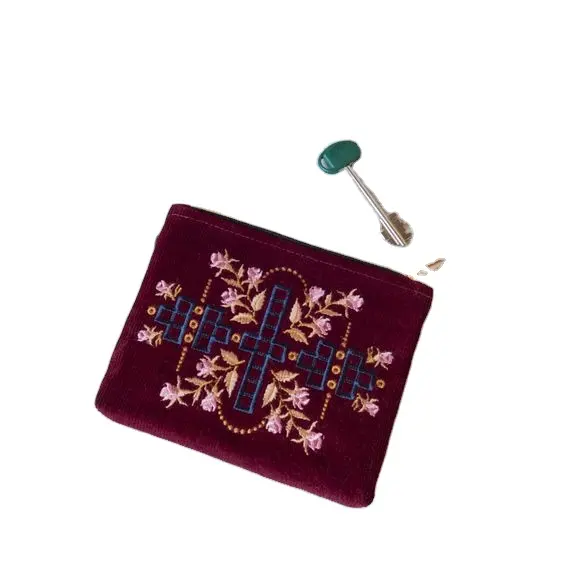 Kadife özel trend yeni stil çantası tam bilinen ve tamamen sevilen el çantası nakış cüzdan bayanlar makyaj el çanta para kesesi