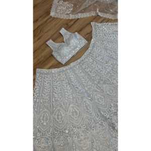 Diseñador Lehenga Choli para fiestas Ropa tradicional china con secuencia e hilo de trabajo - Product Image 3