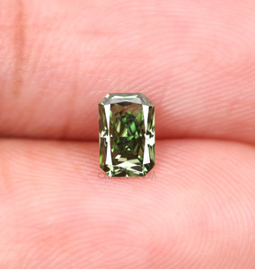 Diamante cultivado en laboratorio de corte radiante certificado por IGI de 2 quilates para la fabricación de joyería personalizada, color verde elegante, diamante suelto, todos los tamaños disponibles. - Product Image 6