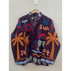 Veste en velours de coton respirante et écologique brodée à la main pour femme, motif bohème palmier et verre à vin, collection automne/hiver - Product Image 6