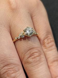 Anillo de Diamante Creado en Laboratorio, Suministro Directo de Fábrica, para Compromiso y Regalo, Disponible a Precio Accesible - Product Image 5