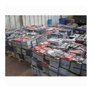 Chatarra de baterías de plomo drenadas de alta calidad, residuos de vehículos usados para extracción, recuperación y reciclaje de plomo, suministro para fábricas de fundición, 99% Pb - Product Image 1