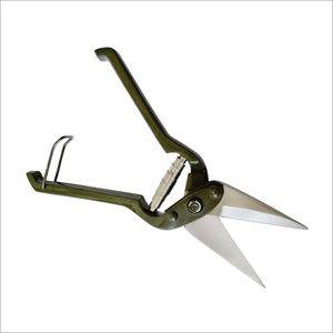 Tijeras Profesionales Reutilizables para Recortar Pezuñas y Tijeras Afiladas para Recortar Cascos de Cabras y Caballos - Equipo Veterinario de Primera Calidad - Product Image 6