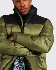Blouson en toile chaud pour homme avec rembourrage matelassé personnalisé en duvet de canard, Nouveautés, Design bicolore vert doux et noir, Fermeture éclair, Col montant - Product Image 3