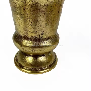 Lander Luxury Compota Boda Decorativo Oro Metal Florero Mesa Centro de mesa Florero por Azora Industries - Product Image 2