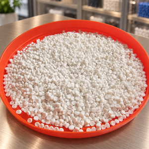 Meilleure Vente Prix le Plus Bas Malaisie Carbonate de Calcium Masterbatch Remplisseur en Palette Couleur Naturelle Emballage en Sac au Design Unique - Product Image 1