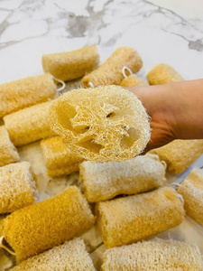 Wholesale Natural Loofah <b>Shower</b> Sponge Eco-friendly Bath Cleaning Pad for Daily Use - Product Image 6