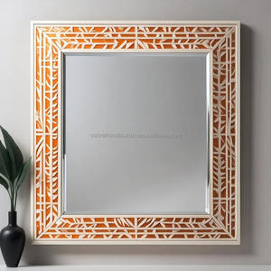 Exportateur indien Miroir incrusté d'os pour couloir ou salle de bain et décoration murale de chambre à coucher disponible pour l'approvisionnement mondial - Product Image 4