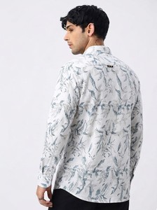 เสื้อเชิ้ตแขนยาวลายดอกไม้สำหรับผู้ชาย ปกคอปก แขนยาว ผ้าลินินระบายอากาศดี ติดกระดุมเม็ดเดียว ผ้าทอสำหรับฤดูร้อน - Product Image 2