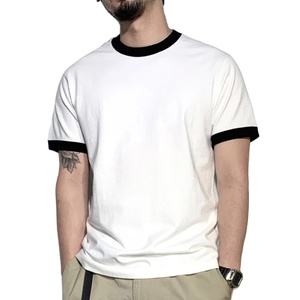 เสื้อยืดผู้ชายผ้าฝ้าย 100% เนื้อหนา หรูหรา ทรงโอเวอร์ไซส์ ไหล่ตก ออกแบบโลโก้ได้ตามต้องการ ทรงบ็อกซี่ เสื้อยืดผ้าฝ้ายเปล่า - Product Image 1