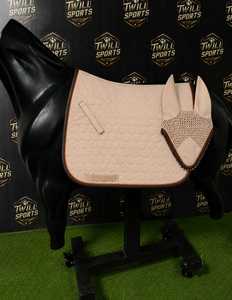 Almohadilla de Silla de Montar Acolchada Beige Personalizada con Estampado Digital, Cubrecuello de Malla Transpirable, Conjunto de Ropa de Equitación Unisex de Poliéster Tejido - Product Image 6