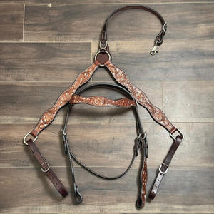 Serre-tête en cuir taillé à la main et collier de poitrine pour cheval sculpture à la main bride en cuir véritable colliers de poitrine fabriqués à la main - Product Image 3