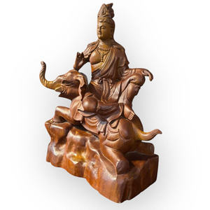 Une statue du Bodhisattva Samantabhadra en bois de santal. - Product Image 6