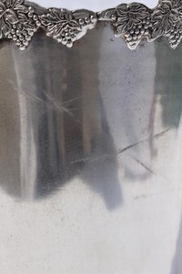 Cubo Metálico Moderno para Uso en Interiores y Exteriores, Estilo Rústico - Product Image 6