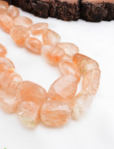 หินซันสโตนธรรมชาติทรงกลมขนาด 16 นิ้ว สำหรับทำเครื่องประดับชั้นดี - Product Image 1