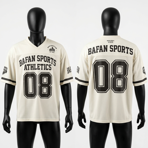 Maillot de football premium pour homme, 180 GSM, maille polyester, orange et noir, empiècements contrastants, logo personnalisé thermocollé, panneau de maillot de football - Product Image 3