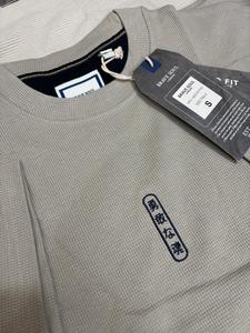 Camiseta de cuello redondo para hombre de nuevo diseño, secado rápido, transpirable, 100% de algodón, patrón estampado sólido, técnicas de lavado teñidas con hilo, 180 gramos - Product Image 4