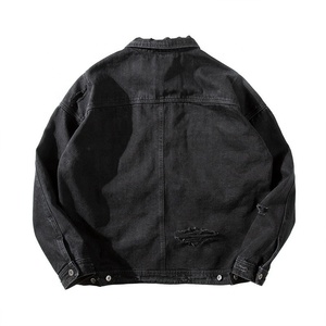 Tendance 2025 : Veste cargo élégante en jean noir délavé à l'acide avec trous et boutons, pour hommes, femmes, enfants et dames, disponible en ligne - Product Image 2