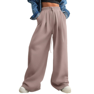 Wholesale High Quality Oversized Women's Flare <b>Sweatpants</b> with Customized Logo And Design Plus Size Causal <b>Shorts</b> For Women's - Product Image 5