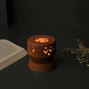 Lampe à bougie chauffe-plat en terre cuite artisanale KOLASA (minimaliste et contemporaine) pour votre bureau, table à manger, table d'appoint - Product Image 4