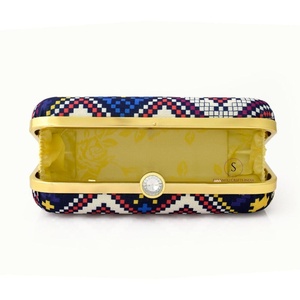 Pochette ethnique perlée avec chaîne, motif brodé géométrique, sac de soirée pour femme pour mariages et fêtes, pochettes pour femmes - Product Image 4