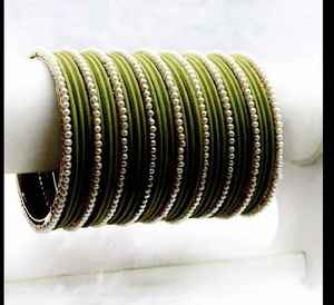 Nouveautés 2024 : ensembles de bracelets tendance pour femmes, parfaits pour les mariages et les Mehndi, dernières créations personnalisées, ensembles de bracelets Churiyan très demandés. - Product Image 3