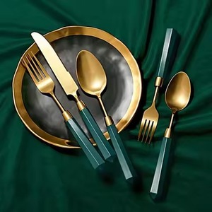 Juego de Cubiertos Metálicos de Primera Calidad para Servicios de Alimentación, para la Industria Hotelera y Cadenas de Restaurantes - Product Image 1