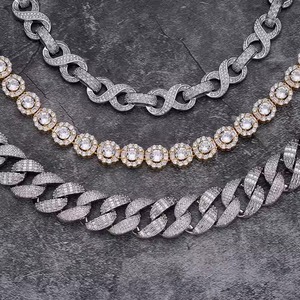 Collar de Cadena Cubana con Diamantes de Moissanita de Buena Calidad, Joyería de Moda Premium para Hombres y Mujeres, Diseñado para Uso Diario - Product Image 6