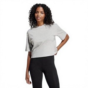Camiseta Corta de Cuello Redondo para Mujer, Color Gris Claro, Corte Holgado, 100% Algodón, Estilo Casual para Primavera/Verano - Product Image 4