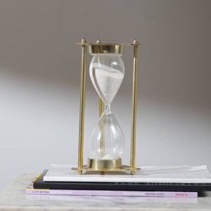 FABULOUS IMPEX Sablier en laiton fait main, design moderne du milieu du siècle, fonction de chronométrage précis, écologique et portable - Product Image 6