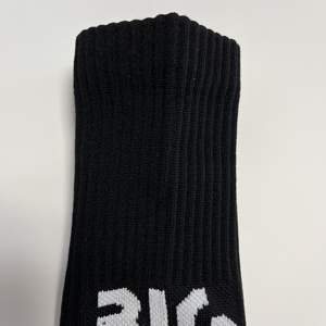 Chaussettes de sport tricotées mi-mollet en coton, polyester et élasthanne, durables, respirantes, jacquard sportif, logo personnalisé, antidérapantes - Product Image 6