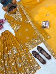 ENHANCE THE BEAUTY OF YOUR WARDROBE WITH THIS NEWLY LAUNCHED <b>KURTI</b> FLARED PLAZZO SET - Product Image 4