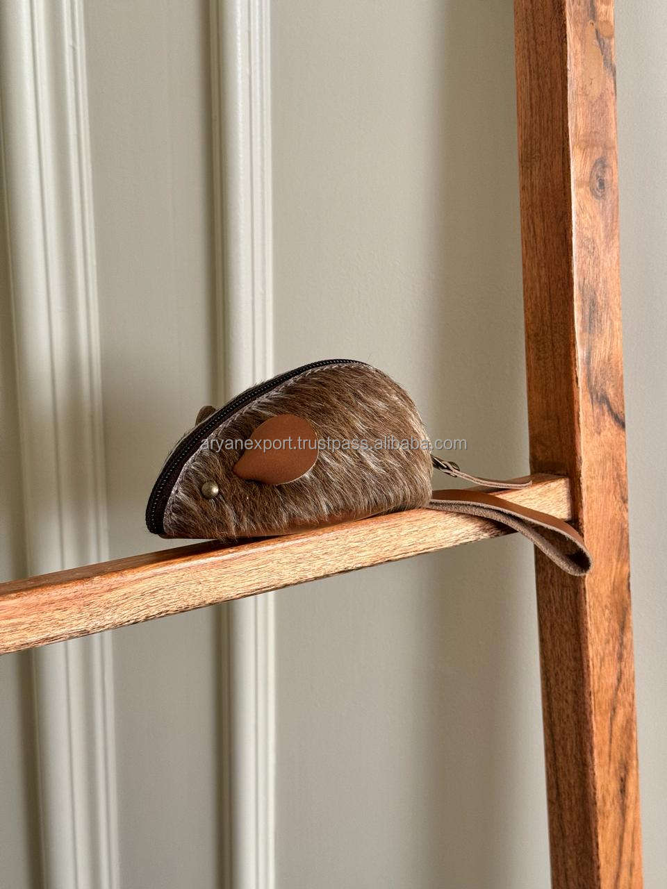 สีน้ำตาล