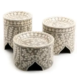Support à gâteau artisanal de haute qualité en nacre, socle rond en coquille turquoise pour une présentation élégante des desserts - Product Image 4