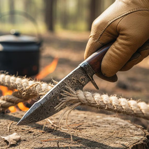 Couteau de chasse droit en acier Damas fait main A&M ENTERPRISES, avec fourreau en cuir industriel professionnel, couteaux de camping. - Product Image 3