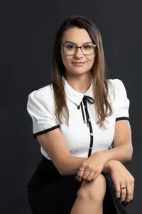 Servicio Profesional de Edición de Fotos con Mejora de Fondo y Corrección de Color Disponible a Precio de Mayoreo - Product Image 4