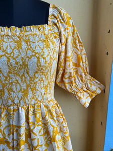 เดรสยาวโบฮีเมียนลายดอกไม้ผ้าฝ้ายสีเหลืองพิมพ์ลายด้วยมือ คอเหลี่ยม แขนยาว สำหรับผู้หญิง ขายดีประจำปี 2026 - Product Image 4