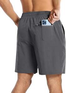 Pantalones Cortos Deportivos Flow Flex para Hombre, Ajuste Elástico con Sistema de Bolsillos Inteligentes, Pantalones Cortos de Fitness para Hombre con Logotipo Estampado en Relieve - Product Image 2