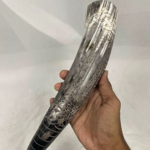 Cuerno de Vaca Pulido Ecológico de Alta Calidad, Estilo Animal, Forma Natural, Tamaño Personalizable, Cuernos con Logotipo en Venta - Product Image 1