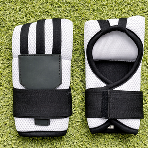 Bandes de maintien rapides en néoprène de qualité supérieure, personnalisables, respirantes, pour le boxe, avec longue attache de poignet, vente en gros, bandes de maintien rapides en gel pour MMA - Product Image 3