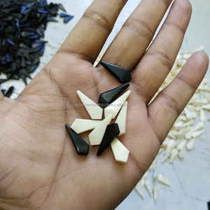 Accessoires de décoration rustiques pour la maison en corne et os noir et blanc, fabriqués à la main, au meilleur prix - Product Image 4