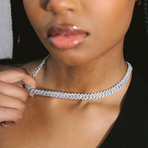 Collar Gargantilla de Eslabones Cubanos con Moissanita VVS de 12mm, Plata de Ley 925, Totalmente Cubierto de Piedras, Cadena Estilo Hip Hop - Product Image 1