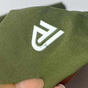 Etiqueta Termoadhesiva de Silicona 3D Personalizada, Cortada con Láser, para Prendas y Camisetas - Product Image 1