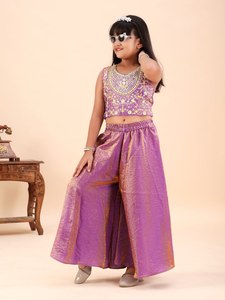 Conjunto Étnico de Moda para Chicas: Top Mono sin Mangas con Bordado Sindoorn y Pantalones Palazzo - Secado Rápido y Elástico para Todas las Estaciones - Product Image 3