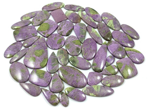Pierres précieuses en stichtite naturelle de qualité supérieure, de formes variées, finition élégante pour la création de bijoux en argent - Product Image 3