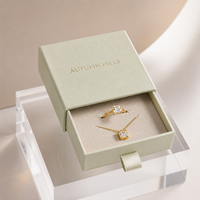 Boîte à bijoux minimaliste en crème avec tiroir coulissant, design écologique réutilisable, logo personnalisé, doublure en éponge, emballage cadeau
