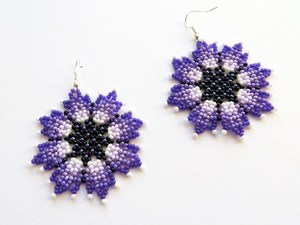 Pendientes de Lavanda con Cuentas, Hechos a Mano, Estilo Bohemio Chic, Elegantes, con Detalles de Perlas, Joyería de Moda de Estilo Clásico - Product Image 1